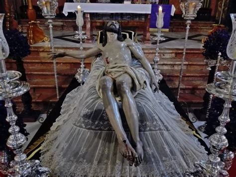 Fotografías Besapiés al Stmo Cristo de las Angustias Procesiones de