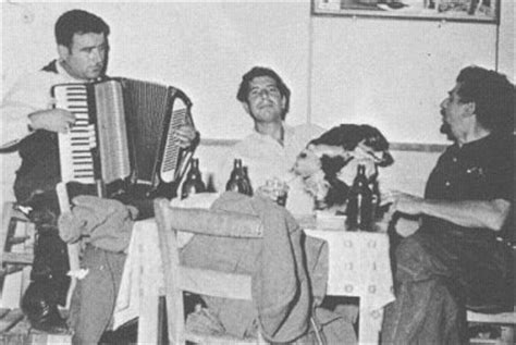 Leonard Cohen's Hydra