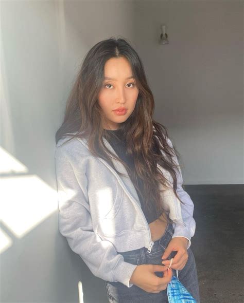 Olivia Sui - Live Stream Video and Photos 12/02/2021 • CelebMafia