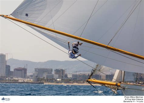 The Wind Was Blowing His Shirt Photo Gallery From ItBoat Magazine