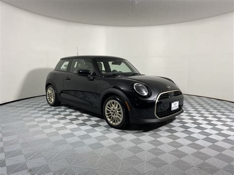 New Mini Hardtop Door Fwd Signature Plus In New York C