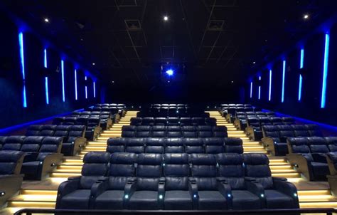 MUKTA A2 CINEMAS OPENS THE FIRST OF ITS KIND LUXURY SIGNATURE CINEMA IN ...