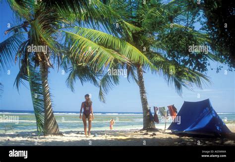 Mombasa Tiwi Beach Hi Res Stock Photography And Images Alamy