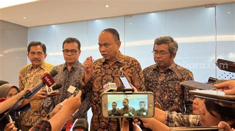 Menkominfo Budi Arie Ribuan Anggota TNI Hingga DPR Main Judi Online