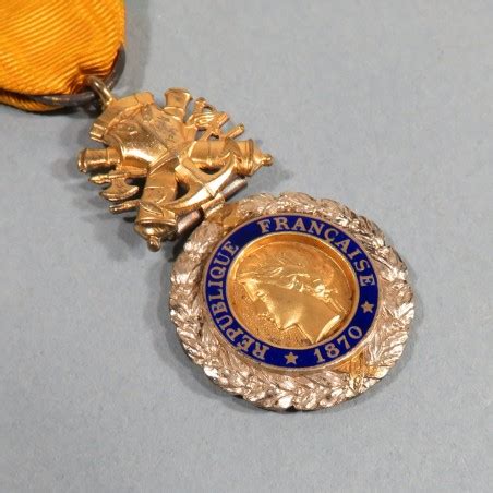 France Medaille Militaire Me Republique Valeur Et Discipline En