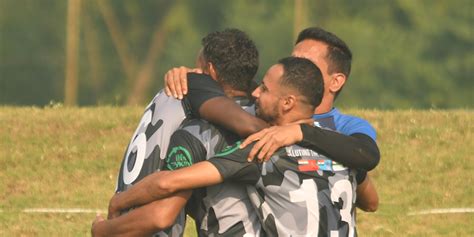 Delhi Fc Win A Thrilling Encounter To Go To The Top Of The Table In The