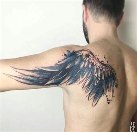 Tatouage Homme Ailes D Ange Graphique Water Color Sur Dos Tatouage