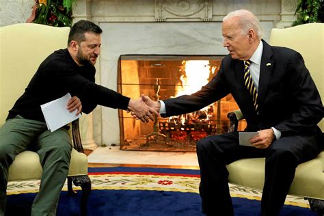 Zelensky Assure Biden Que Lukraine Peut Gagner La Guerre Contre