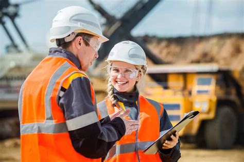 Is a career in mining right for you? | STAR Training