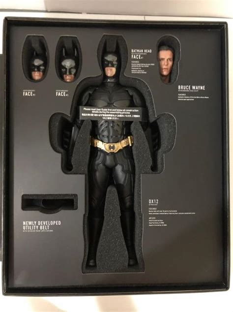 HOT TOYS DX12 THE DARK KNIGHT RISES BATMAN BRUCE WAYNE 1 6TH SCALE