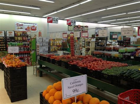 Kens Fruit Market 3500 Plainfield Ave Ne Grand Rapids Mi Grocers