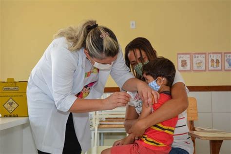 Prefeitura leva Campanha de vacinação contra gripe para a comunidade do