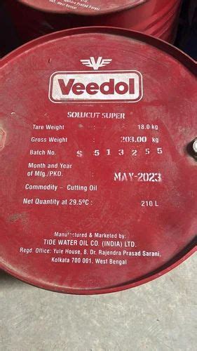 Veedol Solucut Super Cutting Oil Packaging Type Barrel At Rs