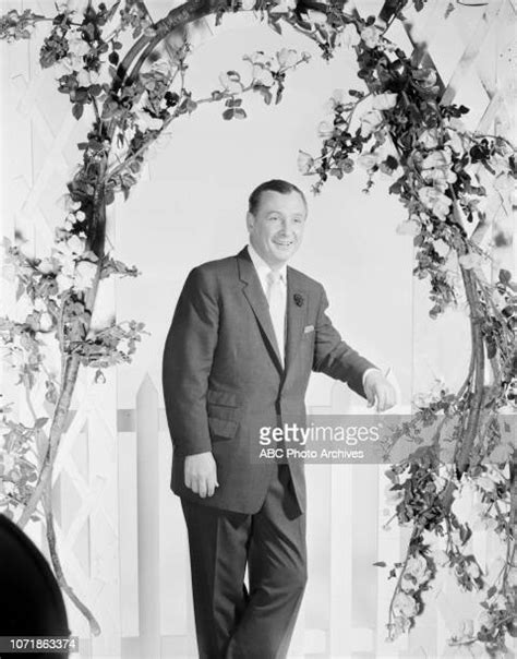 John Cameron Swayze Photos And Premium High Res Pictures Getty Images