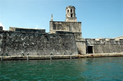 Fortaleza De San Juan De Ulúa Foto Elcorreodeoaxaca Com El Souvenir