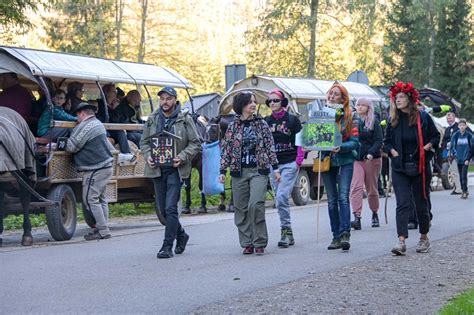 Akcja Fundacji VIVA Na Szlaku Do Morskiego Oka Gazeta Krakowska