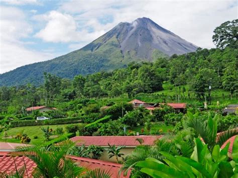 Arenal Volcano Inn – Costaricanhotels