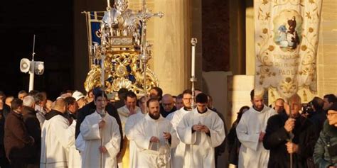 Paola Al Via La Festa Votiva In Onore Di San Francesco Gazzetta Del Sud