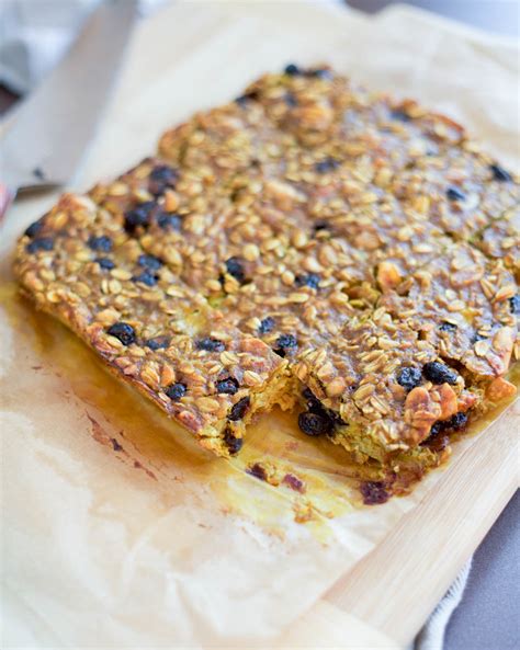 Vegan Healthy Oatmeal Blueberry Banana Protein Bars