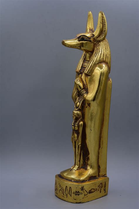 Statue Der Gyptischen Kunst Gott Anubis Mit G Ttin Isis Etsy