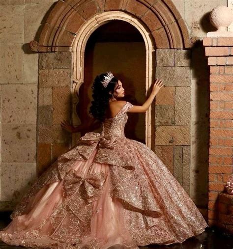 Pink And Gold Quinceanera Dress Quinceanera Themes Dresses Quinceanera Photoshoot Quincenera