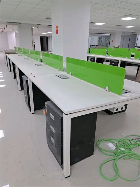 Seating Capacity 8 Seater Particle Board Linear Sharing Workstation