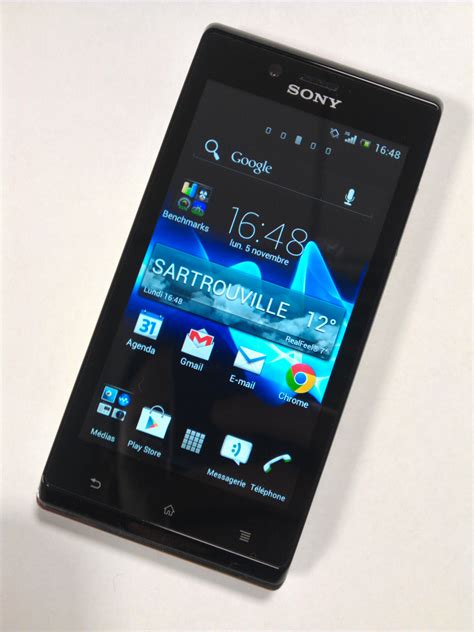 Test Du Sony Xperia J St I