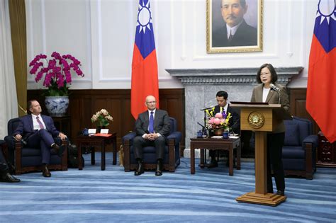 蔡總統接見澳洲國會訪團 感謝澳洲重視台海和平穩定重要性 梅花新聞網