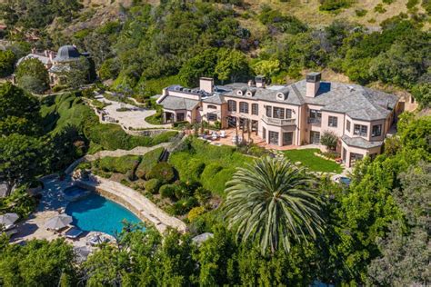 Kelsey Grammers Longtime Malibu Mansion Top Ten Real Estate Deals