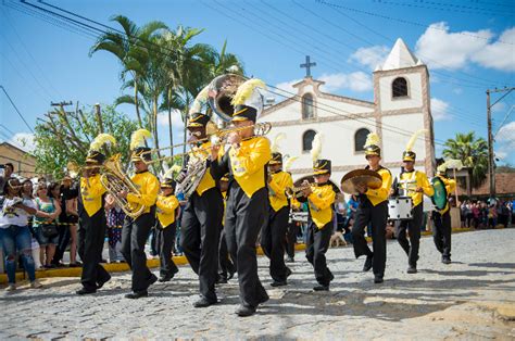 Desfile C Vico Abre A Festa De Engenheiro Passos Come A Nesta Quarta