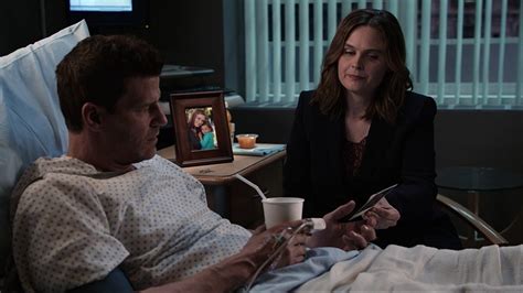 Bones Says Goodbye After 12 Seasons A Look Back At Brennan And Booth