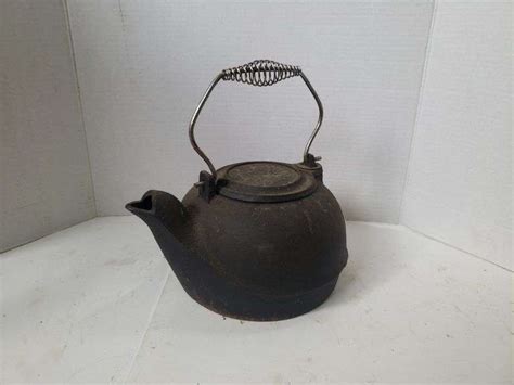 Antique Cast Iron Tea Kettle Baer Auctioneers Realty Llc