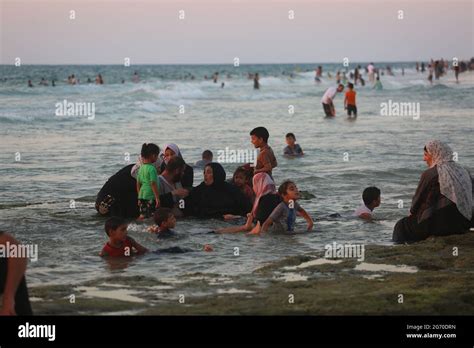 Deir Al Balah The Gaza Strip Palestine 9th July 2021 Palestinians