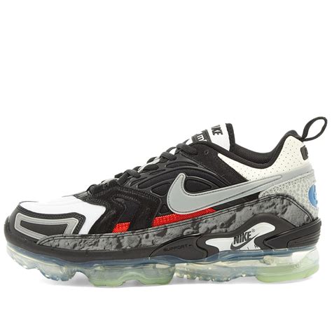 Nike Air Vapormax Evo Black, Silver & Crimson | END. (SG)