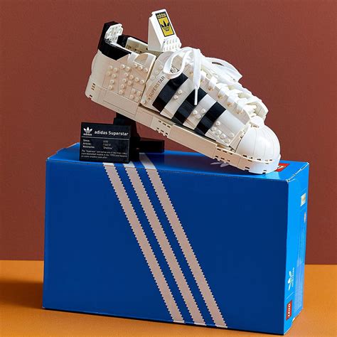 LEGO adidas Originals Superstar - mein-baustein.de
