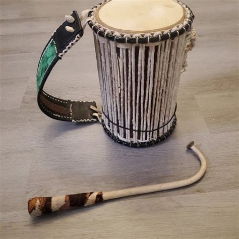 Alluring African Talking Drum With Sticks By Samuellive Djembés Anka