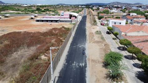 Prefeitura De Patos Pavimenta Avenida Recentemente Aberta E Facilita