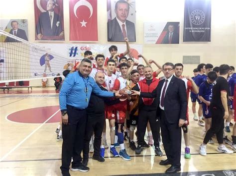 Kayseri Kulüplü Yıldız Erkekler Voleybol Sezonunu Tamamladı Haberler