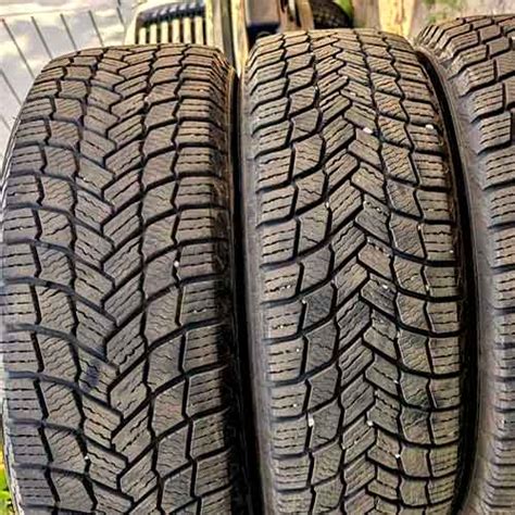 Bridgestone Blizzak DM V2 Vs Michelin X Ice Snow