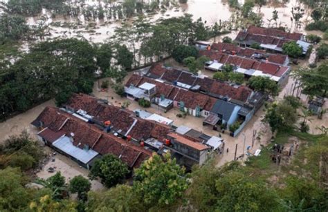 Banjir Di Semarang Dan Jakarta Akibat Penurunan Tanah Ini Solusi Pakar