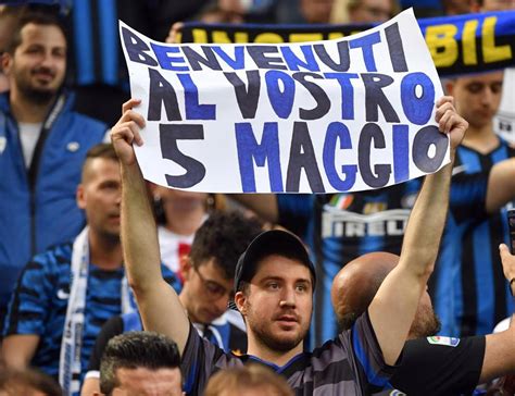 Inter Juve striscioni e sfottò per il derby dItalia Corriere it