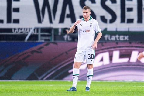 Nico Elvedi Przed Dużym Transferem Zagra W Premier League Goalpl