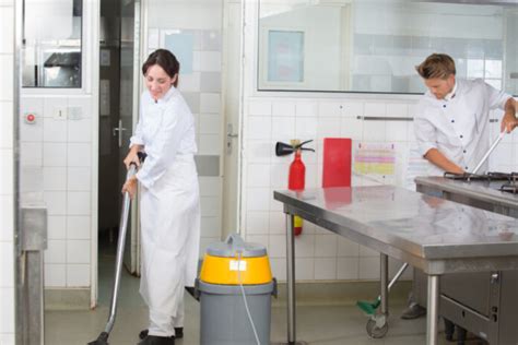 The Ultimate Commercial Kitchen Deep Cleaning Guide