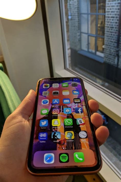 Apple IPhone XR Review