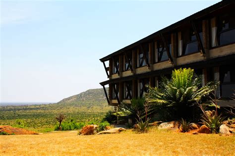 2 Day Safari To Tsavo East National Park Voi Safari Lodge Lion Hill