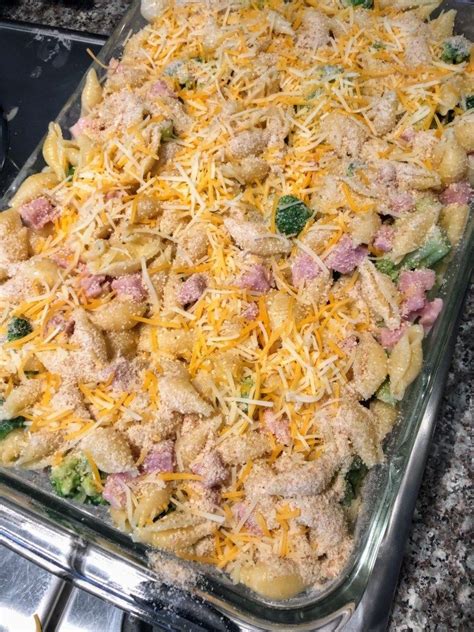 Mac And Cheese Shell Casserole With Ham And Broccoli Platein28 Mac