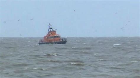 Lowestoft Boat Capsize Man Dies And Two Others Feared Missing Bbc News