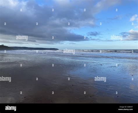 The beach at Whitby Stock Photo - Alamy