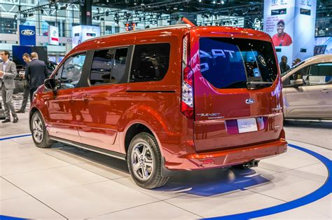 Ford Transit Connect Wagon 2019 Primer Vistazo Motor Trend En Español