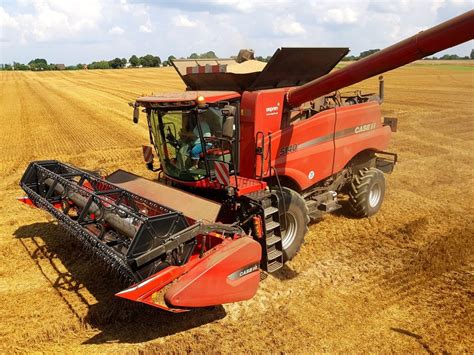 CASE IH 5140 Axial Flow przystawka 6 rzędów oraz heder zbożowy 5 5m